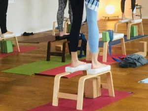 Yoga mit dem FeetUp Hocker in Kiel