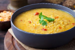 Detox- und Kraftsuppen | Kochen im Sinne des YOGA @ Kochakademie Ayurveda von Holdt