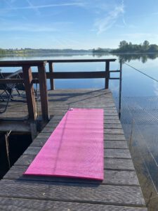 Klangschalen, Kristall schalen, sound healing, meditation, entspannung, Yoga nervensystem regulieren, selbstheilung musikalische Lesung musikalische begleitung Resilienz Training, Wofür brennst du, Wirbelsäulentherapie nach breuss, massage , Antar Mourna, magische Vagusnerv, regulierte Nervensystem