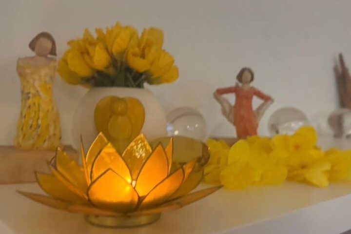 Klangschalen, Kristall schalen, sound healing, meditation, entspannung, Yoga nervensystem regulieren, selbstheilung musikalische Lesung musikalische begleitung Resilienz Training, Wofür brennst du, Wirbelsäulentherapie nach breuss, massage , Antar Mourna, magische Vagusnerv, regulierte Nervensystem