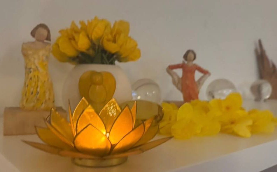 Klangschalen, Kristall schalen, sound healing, meditation, entspannung, Yoga nervensystem regulieren, selbstheilung musikalische Lesung musikalische begleitung Resilienz Training, Wofür brennst du, Wirbelsäulentherapie nach breuss, massage , Antar Mourna, magische Vagusnerv, regulierte Nervensystem